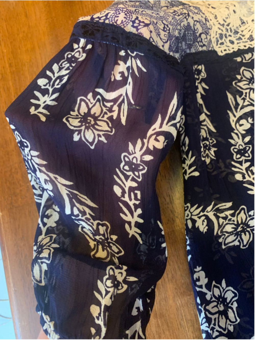 Bila Top Large Navy Cream Design Boho - Picture 4 of 8